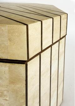 Maitland Smith Maitland Smith Tessellated Stone Lidded Box Side Table wiith Storage - 4530046
