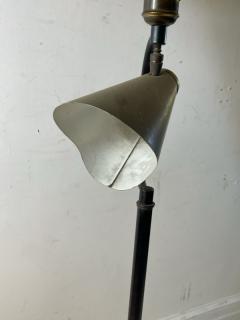 Majestic Lamp company UNUSUAL MID CENTURY FLOOR LAMP WITH ORIGINAL DOUBLE TIER SHADE - 2124253