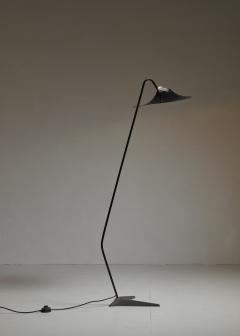 Manta Ray Black Metal Floor Lamp Manner of Serge Mouille France 1950s - 968511