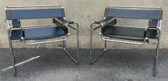 Marcel Breuer Pair of Signed Marcel Breuer Wassily Lounge Chairs Stendig Made in Finland 1970s - 3165452