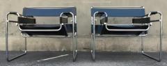 Marcel Breuer Pair of Signed Marcel Breuer Wassily Lounge Chairs Stendig Made in Finland 1970s - 3165454