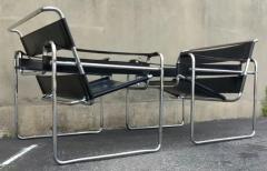 Marcel Breuer Pair of Signed Marcel Breuer Wassily Lounge Chairs Stendig Made in Finland 1970s - 3165472