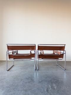 Marcel Breuer Wassily Cognac Leather Chairs by Marcel Breuer for Gavina - 4487706