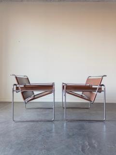 Marcel Breuer Wassily Cognac Leather Chairs by Marcel Breuer for Gavina - 4487707