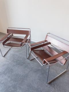 Marcel Breuer Wassily Cognac Leather Chairs by Marcel Breuer for Gavina - 4487708