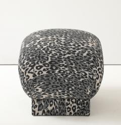 Marge Carson Marge Carson Bergamo Leopard Pouf - 4227922