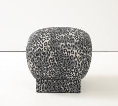 Marge Carson Marge Carson Bergamo Leopard Pouf - 4227925