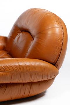 Mario Bellini Post Modern Italian Leather Lounge Chairs in Butterscotch Carmel Leather c 1980 - 3920244