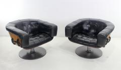 Martin Grierson Pair of Mid Century Modern Swivieling Armchairs Designed by Martin Grierson - 983118