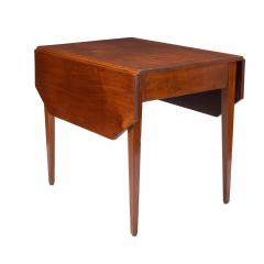 Massachusetts Hepplewhite drop leaf Pembroke table 1790 1810  - 3012963