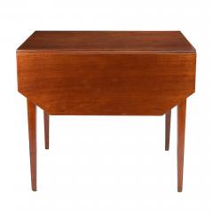 Massachusetts Hepplewhite drop leaf Pembroke table 1790 1810  - 3012967
