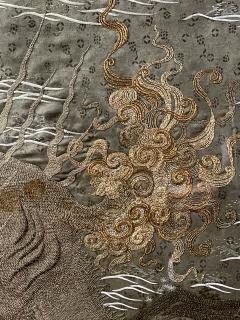 Massive Japanese Embroidery Tapestry Display Box Meiji Period - 2389022