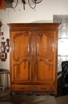 Massive Louis XV Armoire - 3654329