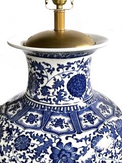 Massive Pair of Chinese Blue White Urn form Lamps - 4521269