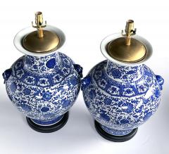 Massive Pair of Chinese Blue White Urn form Lamps - 4521274