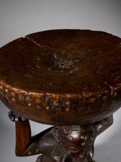 Massive and Robust Zela Caryatide Stool held by a Female sculpture - 1998767