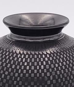 Mata Ortiz Black on Black Pottery Vase signed Jose M Martinez circa 1970 - 4399601