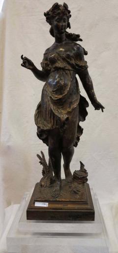 Mathurin Moreau 1880 Bronze Statue of Woman Signed Moreau - 2485265