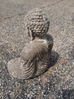 Meditating Buddha statue - 3697675