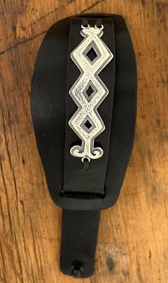 Melanie A Yazzie Contemporary Ketoh leather cuff bracelet - 2572332