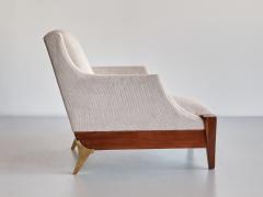 Melchiorre Bega Pair of Melchiorre Bega Armchairs in Walnut Brass Ivory Fabric Italy 1940s - 3346891
