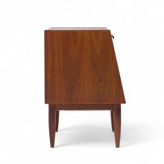 Merton Gershun Merton Gershun for American of Martinsville Walnut and Brass Nightstands Pair - 4244711