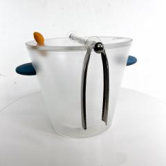 https://cdn.incollect.com/sites/default/files/thumb/Michael-Graves-1990s-Michael-Graves-Ice-Bucket-with-Tongs-644504-3106695.jpg