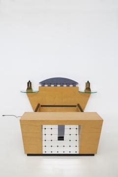 Michael Graves Michael Graves Bed Model Stanhope by Memphis - 2156435