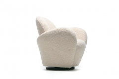 Michael Wolk Pair of Michael Wolk Swivel Lounge Chairs in Ivory Boucl  - 2843408