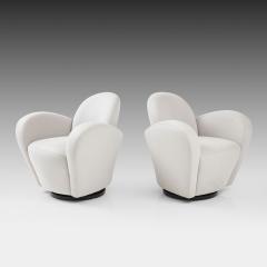 Michael Wolk Pair of Swivel Lounge Chairs in Light Gray Ultrasuede by Michael Wolk - 2550795