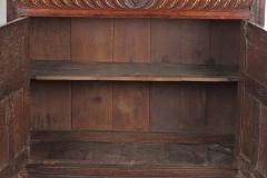 Mid 17th Century Carved Oak Press Cupboard - 4576683