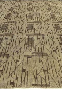 Mid 20th Century Geometric European Rug in Neutral Colors - 2456309