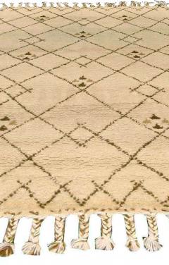 Mid 20th century Tribal Moroccan Geometric Design Hand Knotted Wool Rug - 2453272