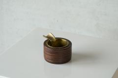 Mid Century Ashtray in Leather and Patinated Brass 1960s - 4582745