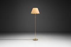 Mid Century Brass Floor Lamp with Round Base Europe Mid 20th Century - 4263080