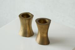 Mid Century Brutalist Pair of Candle Holders in Patinated Solid Brass 1970s - 4396338