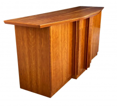 Mid Century Danish Modern Credenza or Cabinet in Cherry Wood - 2592065