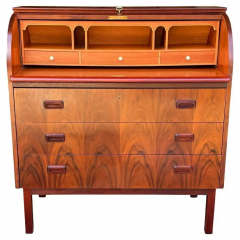 Mid Century Danish Modern Roll Top Desk or Dresser in Rosewood - 2721369