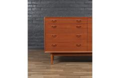 Mid Century Danish Modern Teak 8 Drawer Dresser - 4099322