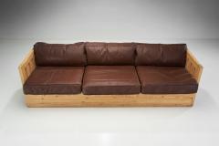 Mid Century European Pine Wood Sofa Europe ca 1950s - 2475173