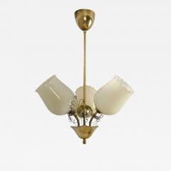 Mid Century Finnish Design Lamp in Brass and Beige Opaline Glass 1950s - 4281515