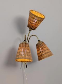 Mid Century Finnish Design Wall Lamp in Brass Wooden Slatted Shades 1950s - 4472711