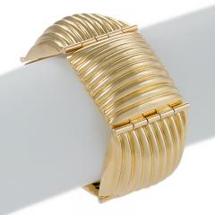 Mid Century Gold Link Bracelet - 888240