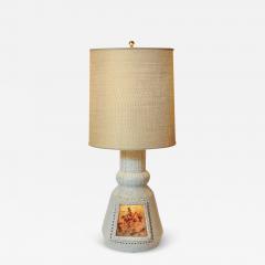 Mid Century Illuminated Amber Resin Naturalistic Motif White Ceramic Table Lamp - 4000406