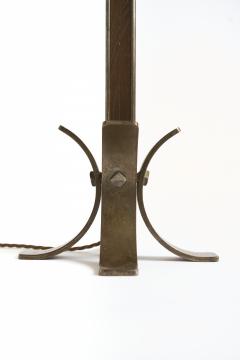 Mid Century Iron Table Lamp - 4281730