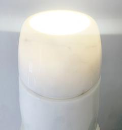 Mid Century Marble Table Lamp in White - 2728593