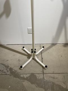 Mid Century Modern Coat Rack Made of steel in white Lacquer 1960s  - 2767953