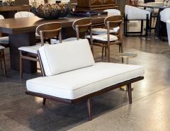 Mid Century Modern Cream Settee Lounger - 3995728