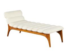 Mid Century Modern Danish Chaise Lounge in Boucle Fabric - 3265344
