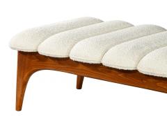 Mid Century Modern Danish Chaise Lounge in Boucle Fabric - 3265354